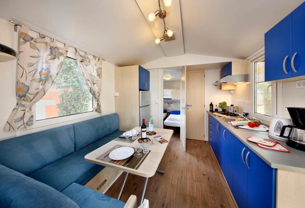 Tar-Vabriga Albatross Mobile Homes On Valamar Camping Lanterna מראה חיצוני תמונה